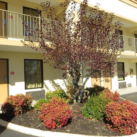 Econo Lodge Lenoir City Eksteriør billede