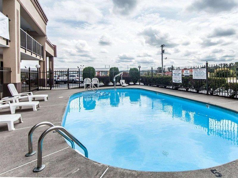 Econo Lodge Lenoir City Eksteriør billede
