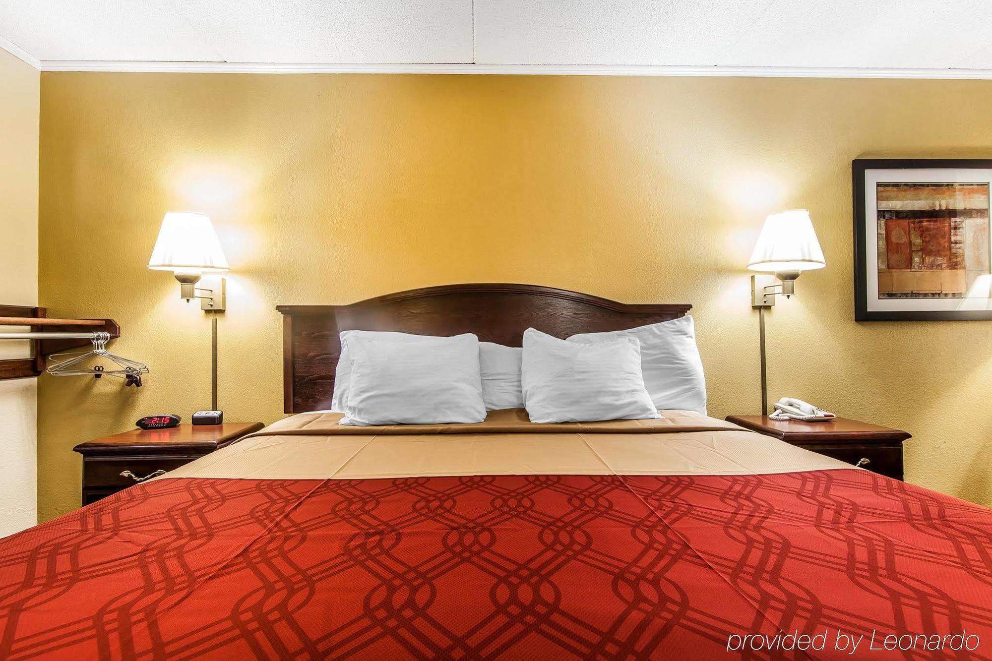 Econo Lodge Lenoir City Eksteriør billede