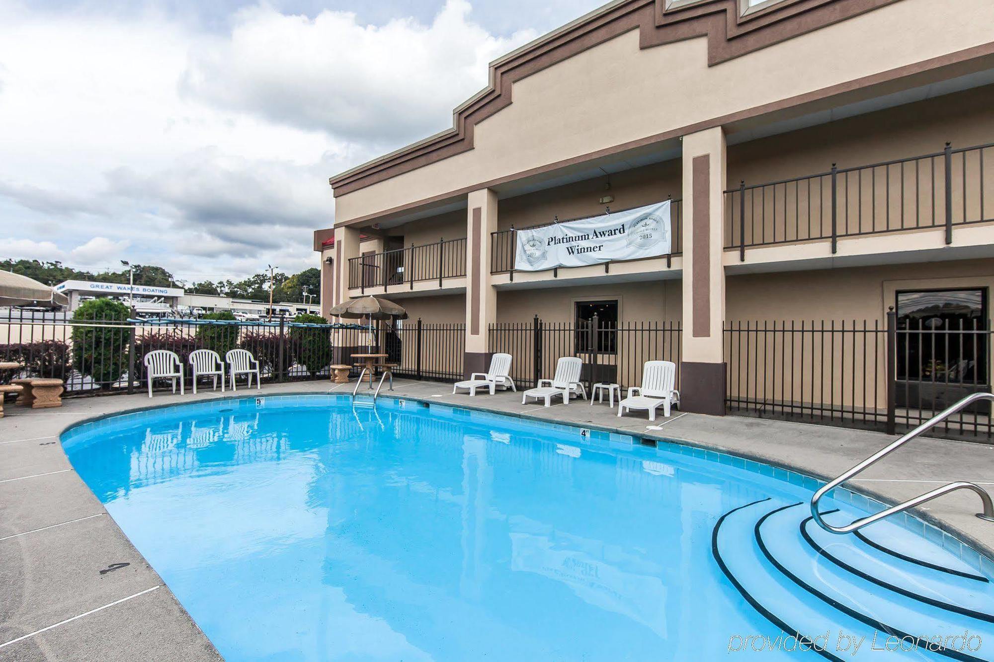 Econo Lodge Lenoir City Eksteriør billede