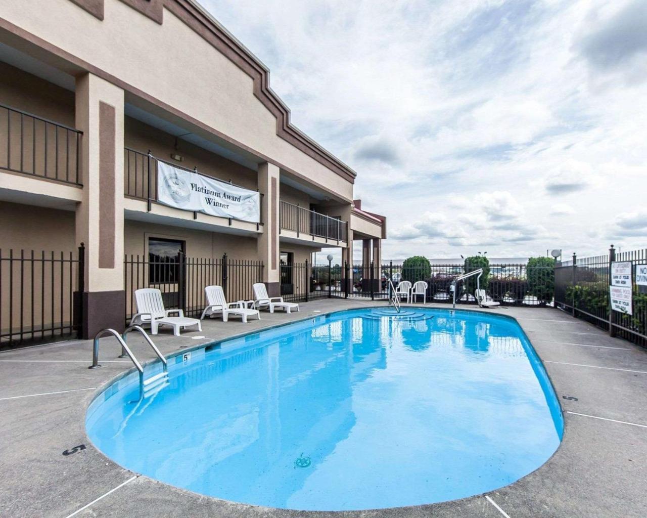 Econo Lodge Lenoir City Eksteriør billede