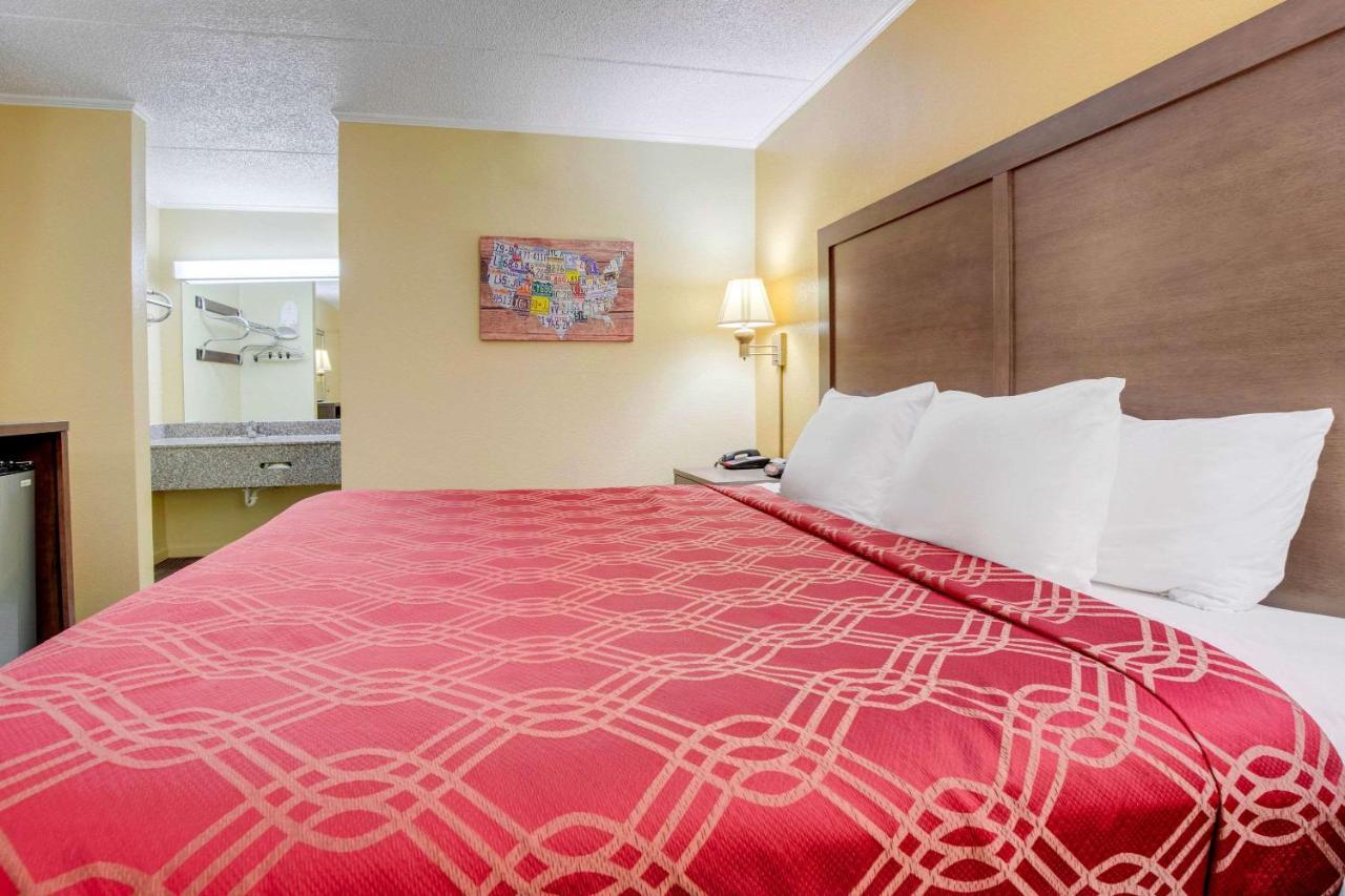 Econo Lodge Lenoir City Eksteriør billede